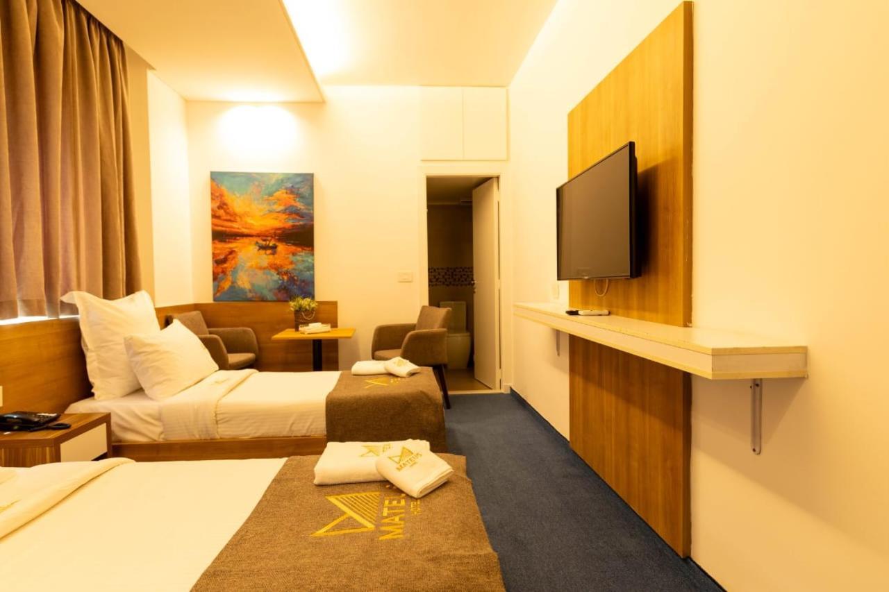 Mateus Hotel & Pool Jounieh Eksteriør billede