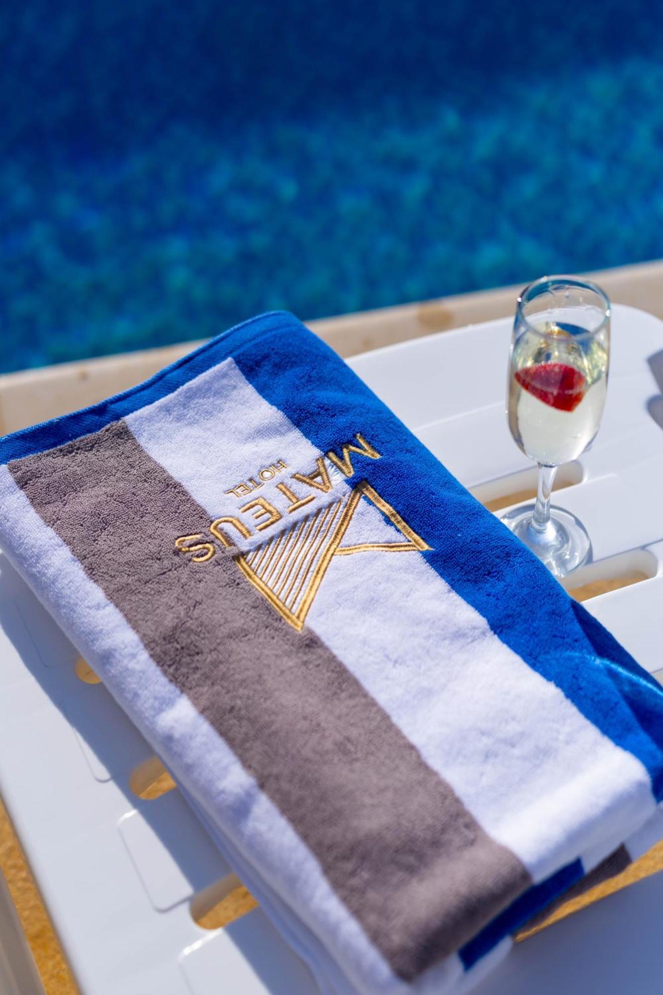 Mateus Hotel & Pool Jounieh Eksteriør billede