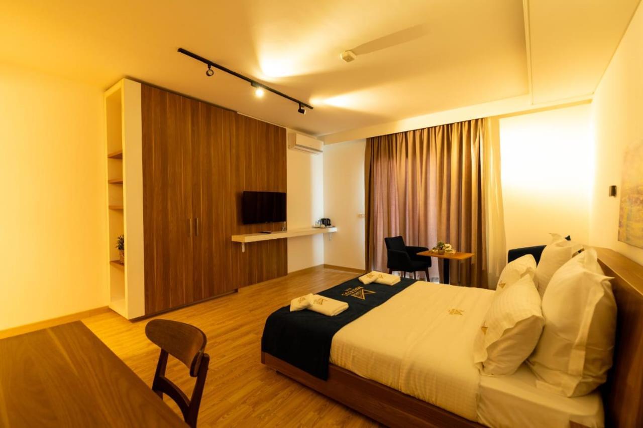 Mateus Hotel & Pool Jounieh Eksteriør billede